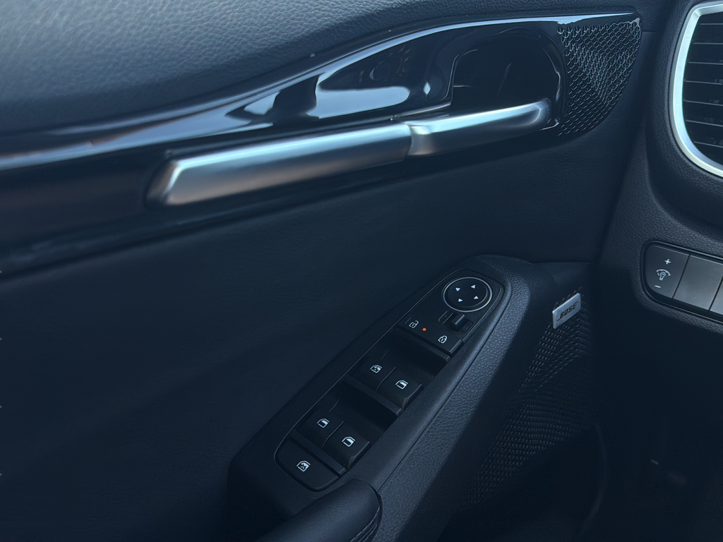Used 2024 Gravity Gray Kia SX image 11