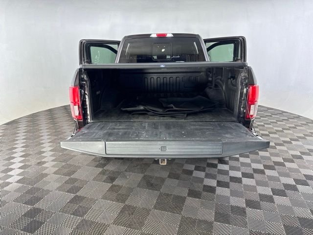 Used 2019 Black Ford King Ranch image 17