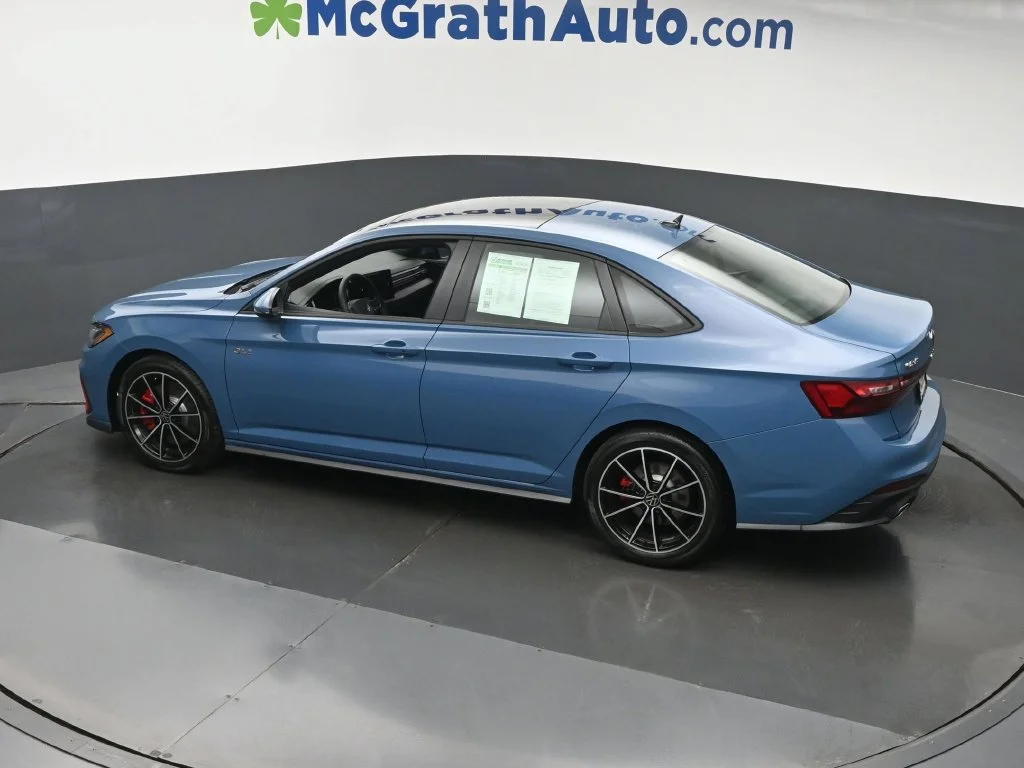 Used 2026 Blue Volkswagen 2.0T Autobahn image 24