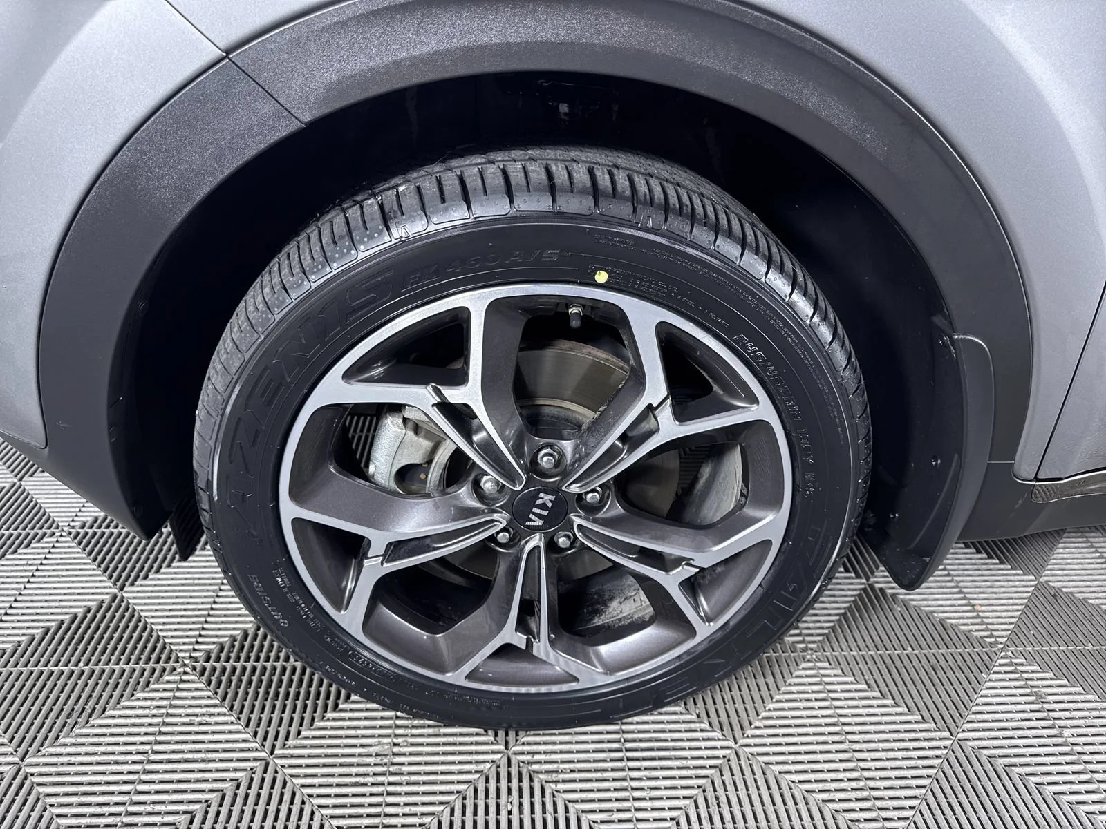Used 2020 Steel Gray Kia SX Turbo image 27