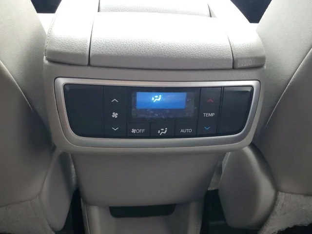 Used 2016 Blizzard Pearl Toyota LE Plus image 26