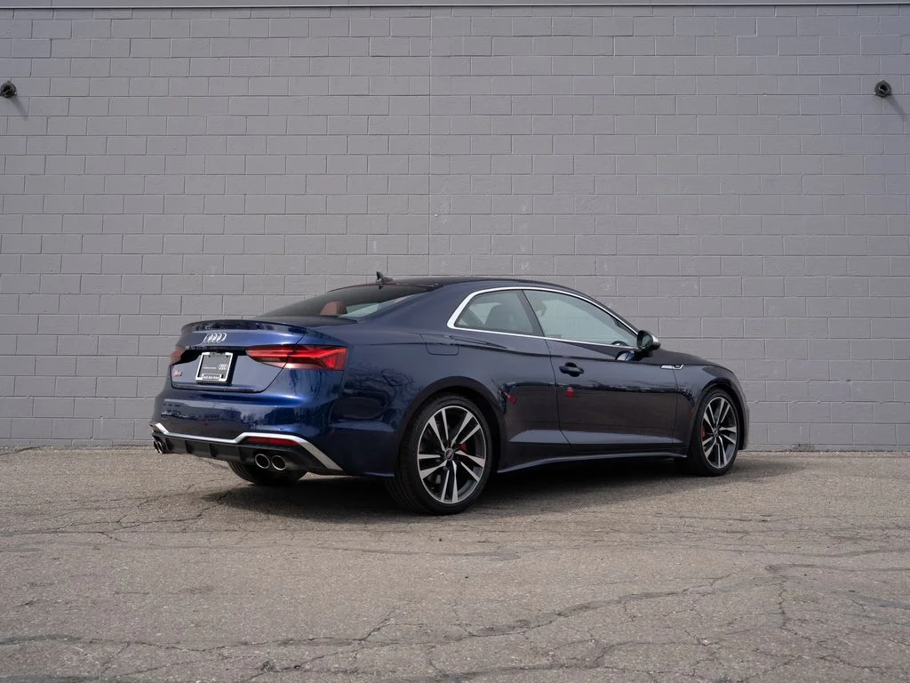Used 2022 Blue Audi 3.0T Premium Plus image 7