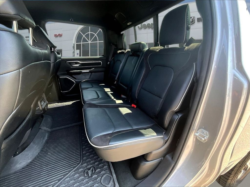 Used 2024 Silver Ram Laramie image 27