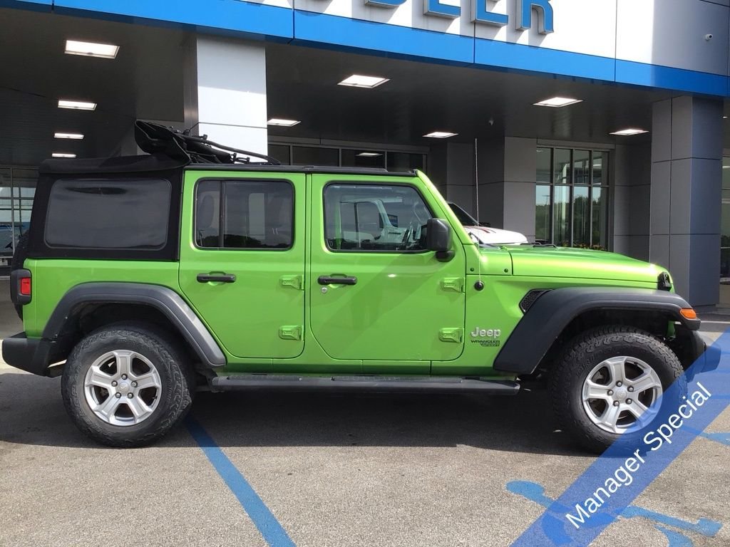 Used 2018 Green Jeep Unlimited Sport S image 6
