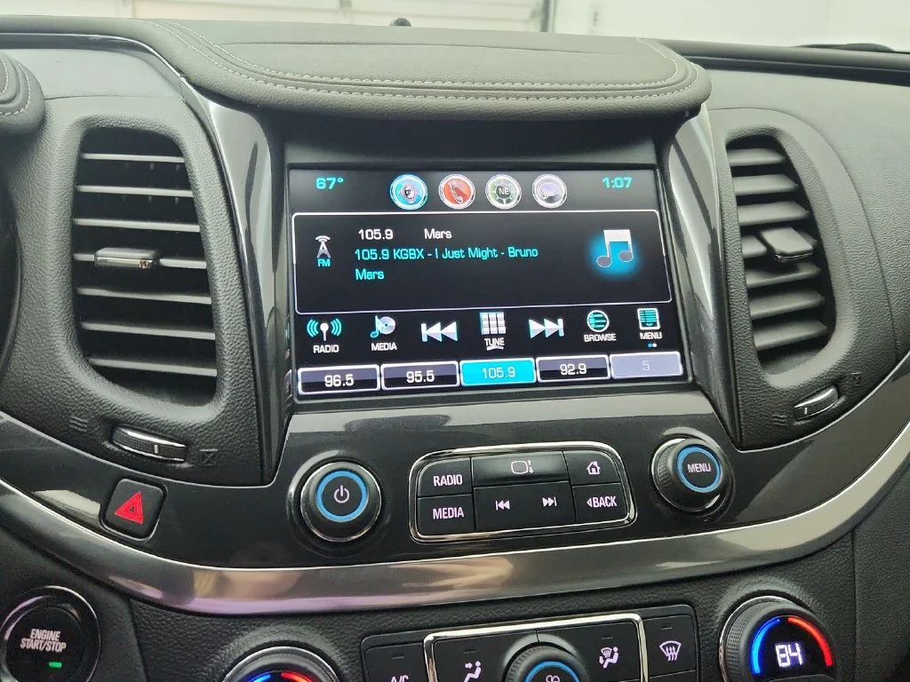 Used 2018 Blue Chevrolet LT image 10