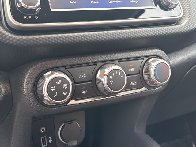 Used 2025 Black Nissan S image 19