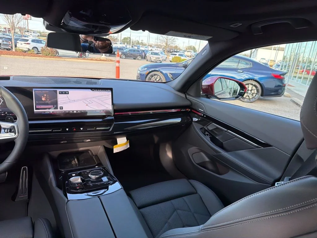 2026 BMW 5 Series 530i - Photo 28