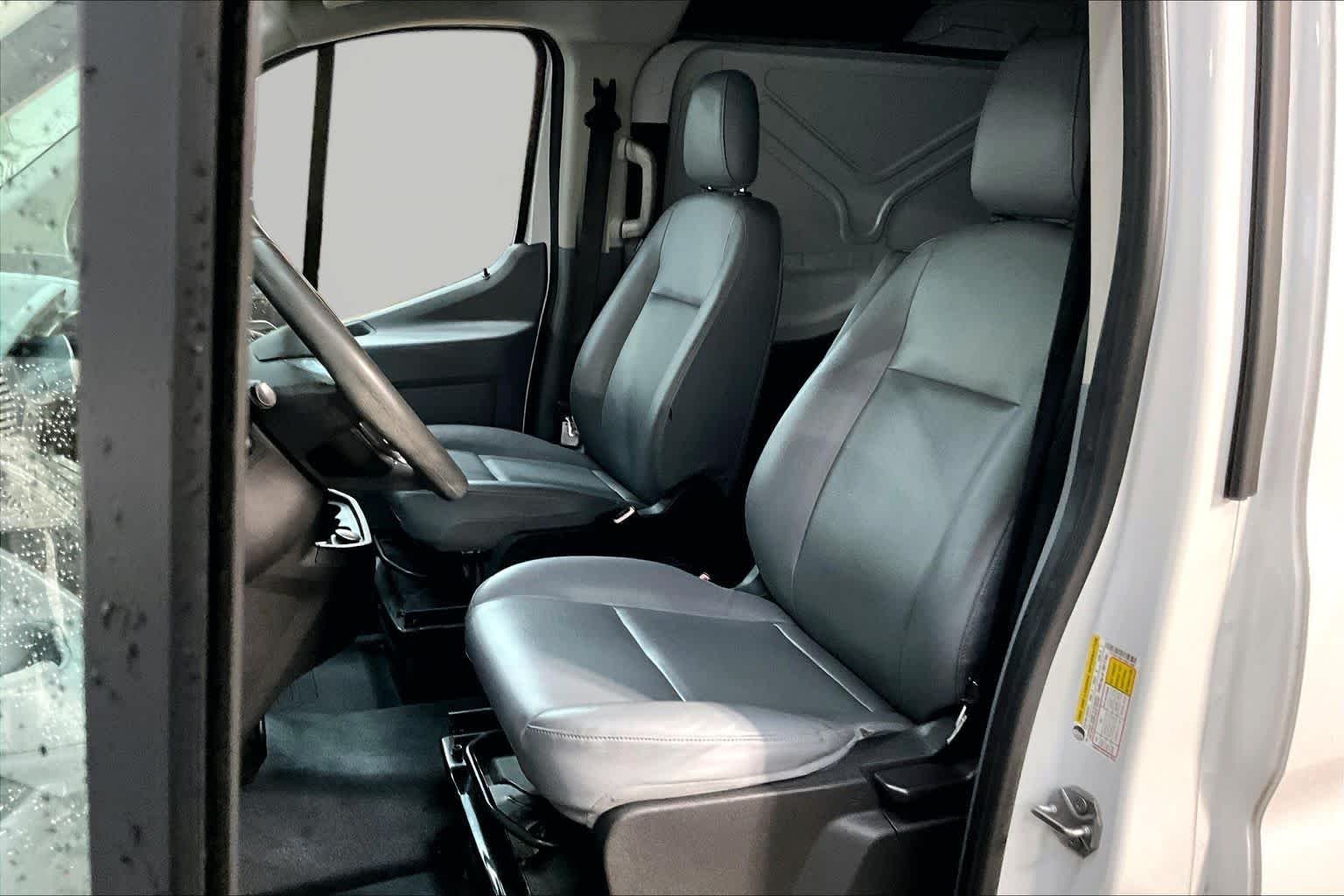 Used 2018 Oxford White Ford  image 8