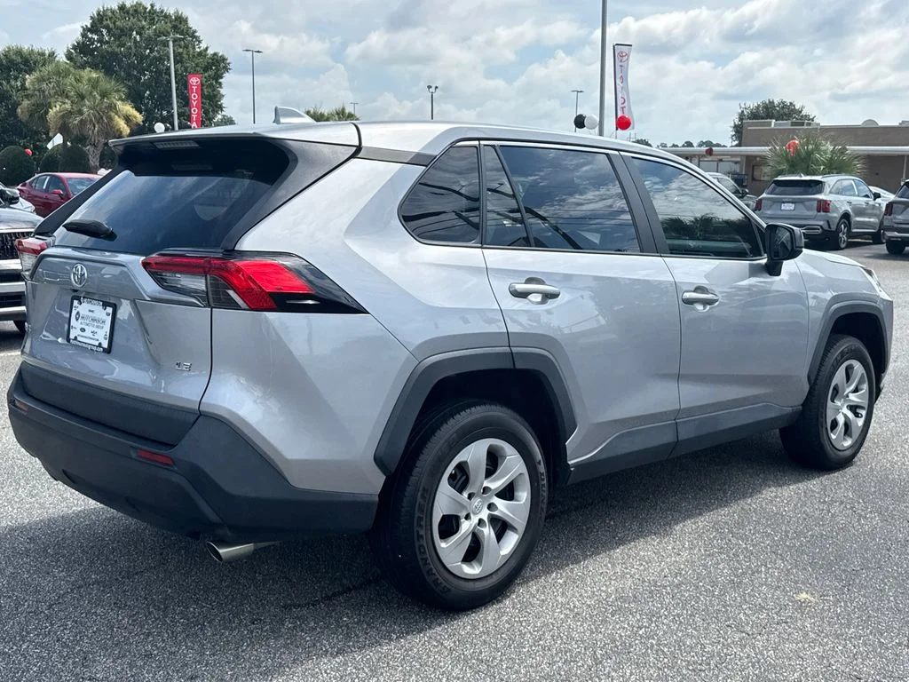 Used 2023 Silver Toyota LE image 3