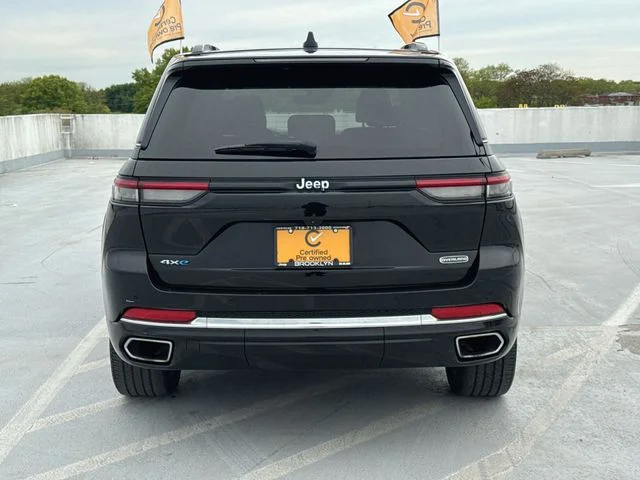 Used 2022 Black Jeep Overland 4xe image 6