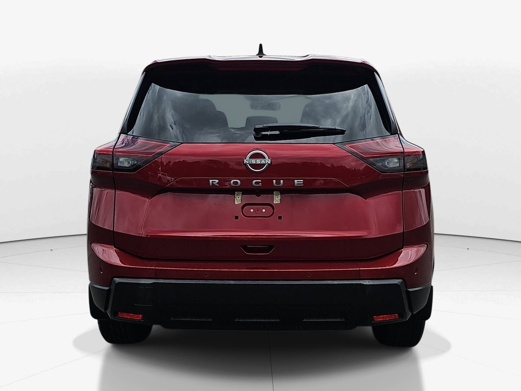 Used 2025 Scarlet Ember Tintcoat Nissan S image 4