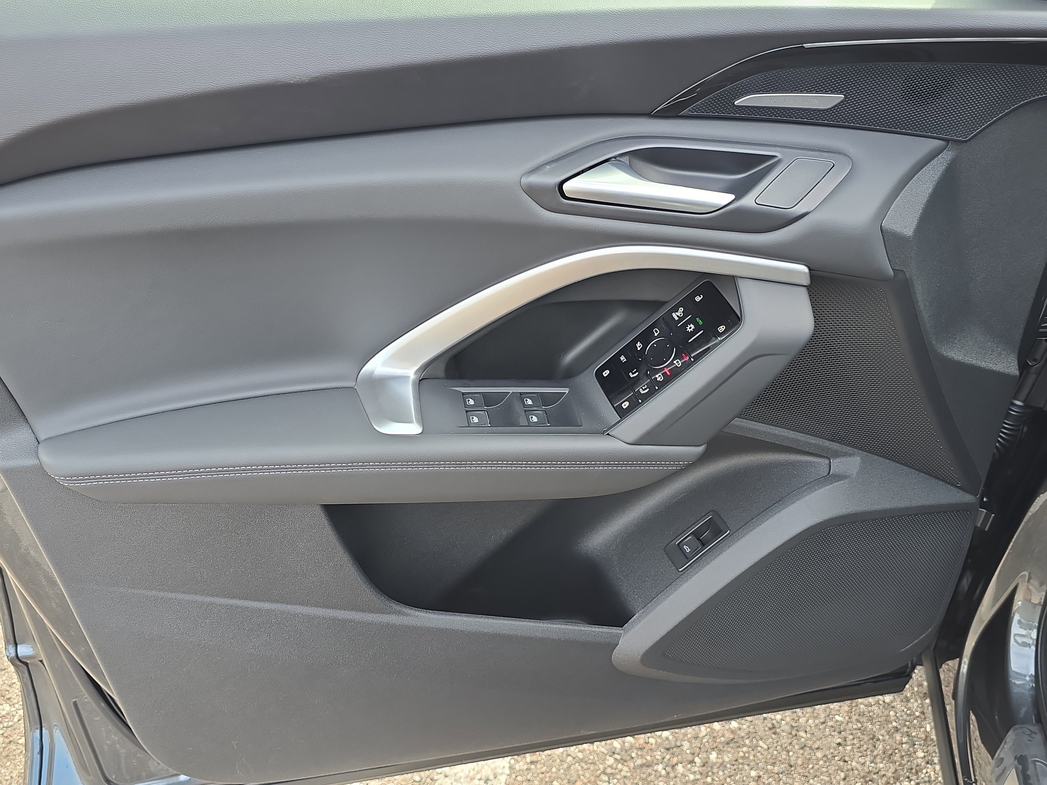 2025 Audi Q5 Sportback Premium Plus - Photo 16