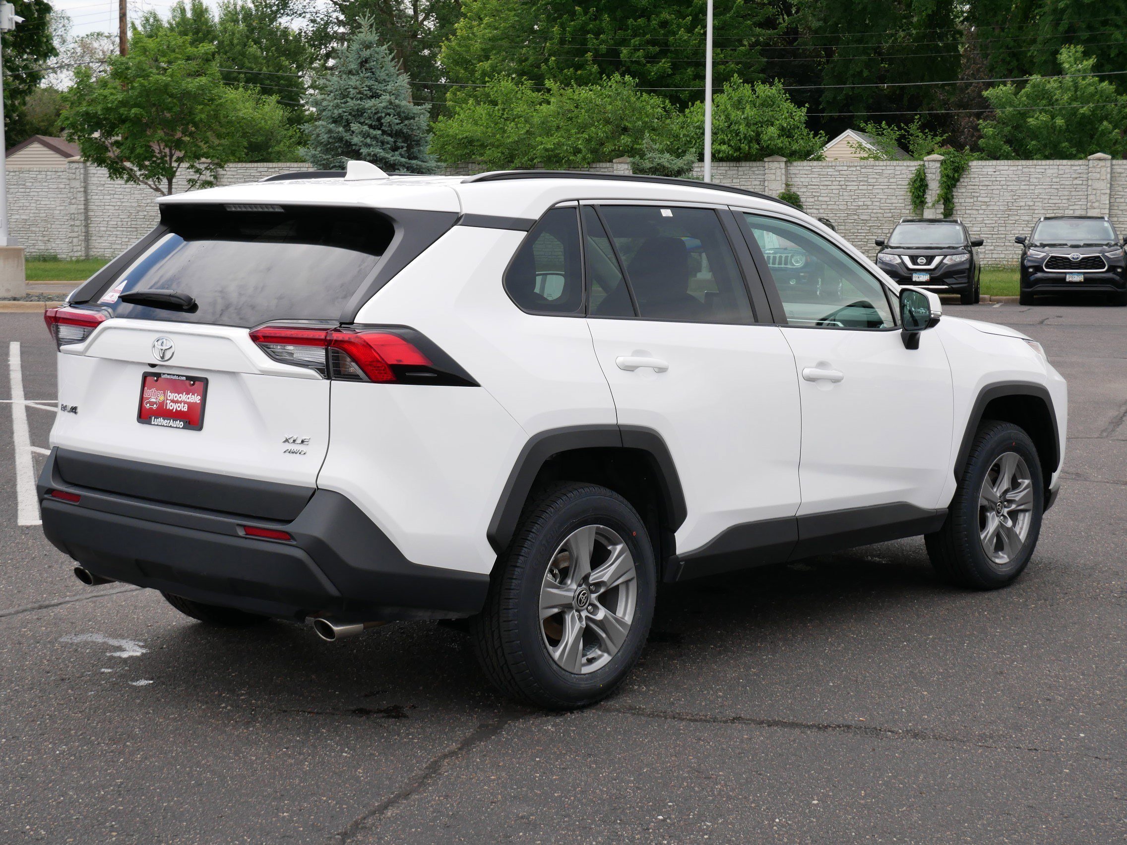 Used 2024 Ice Cap Toyota XLE image 7