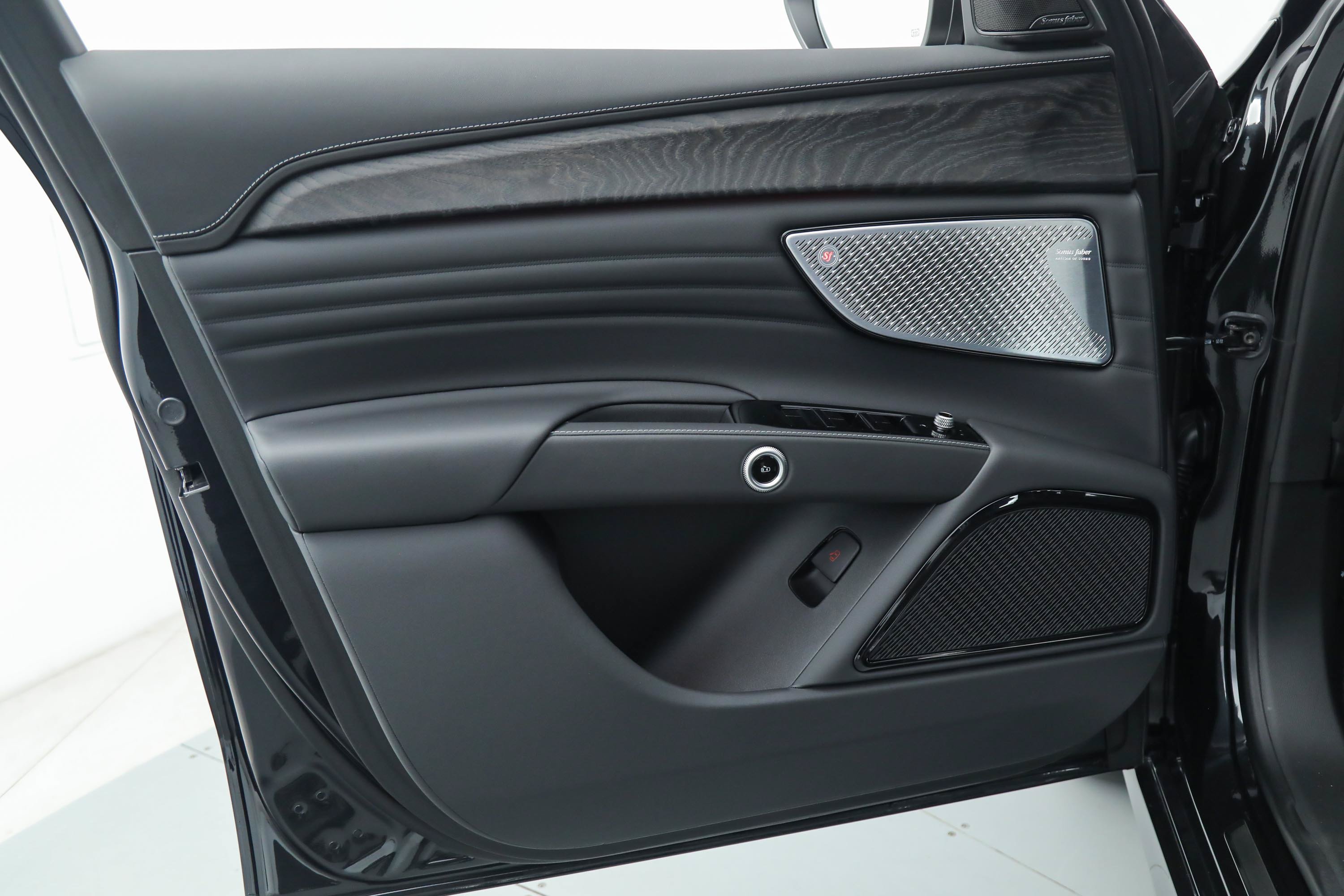 New 2025 Black Maserati  image 14