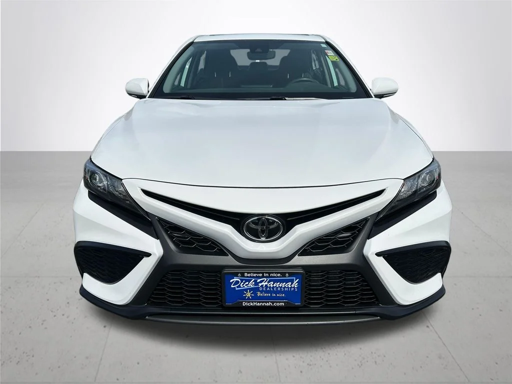 Used 2023 White Toyota SE image 3