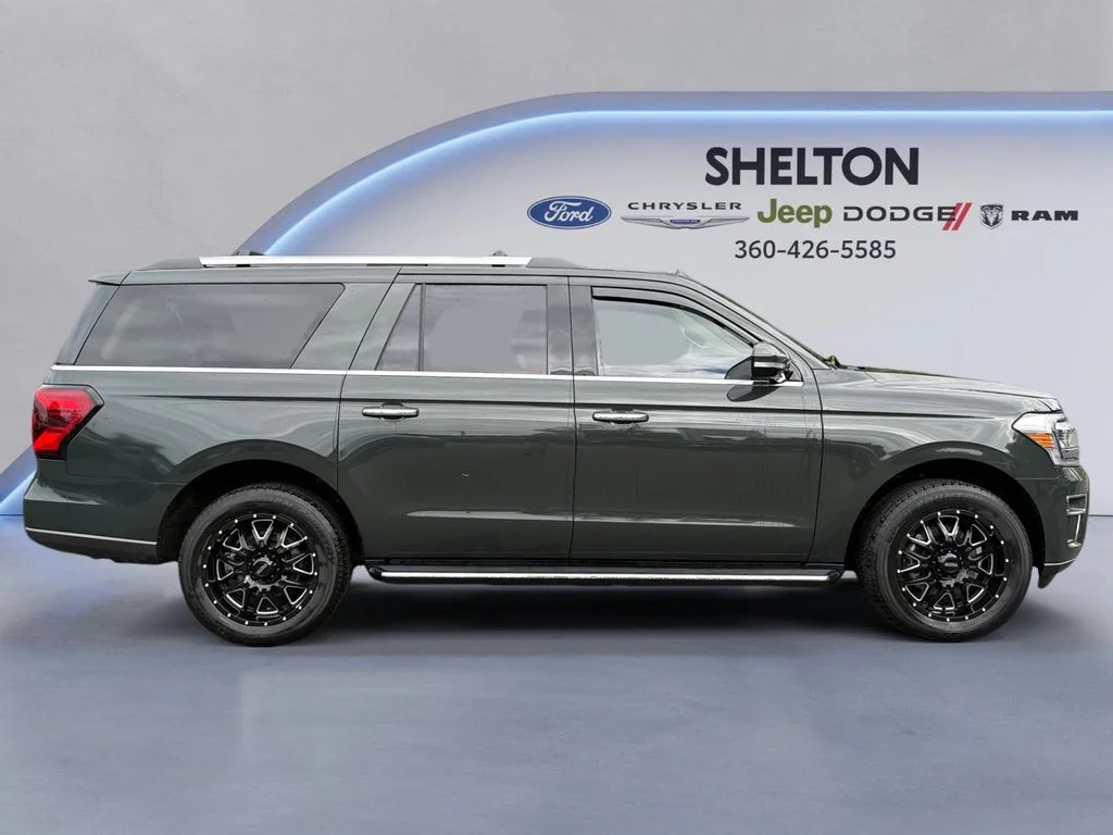 Used 2022 Green Ford Limited image 7