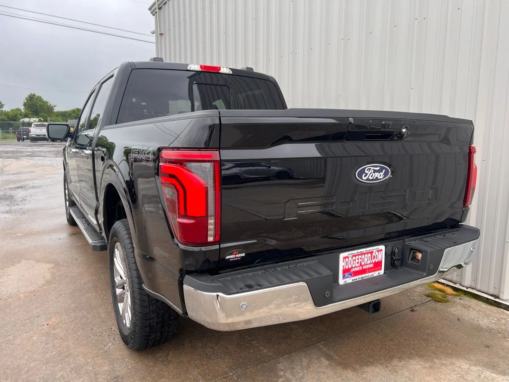 2025 Ford F-150 Lariat - Photo 6