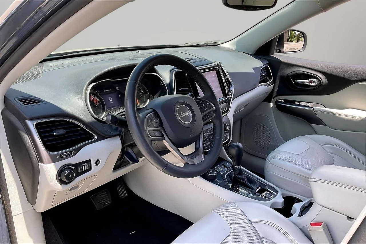 Certified Used 2022 Blue Jeep Limited image 20
