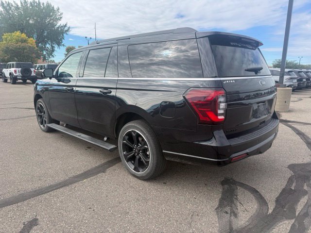 Used 2024 Black Ford Limited image 9