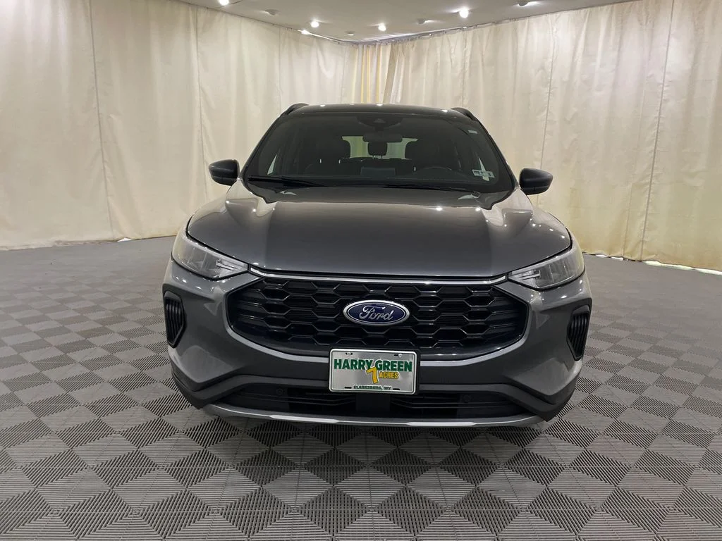 Certified Used 2025 Carbonized Gray Metallic Ford ST-Line image 3