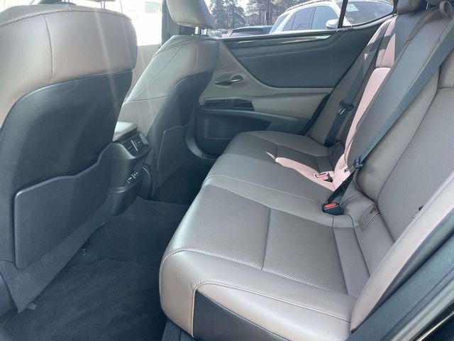 2023 Lexus ES 350 - Photo 9