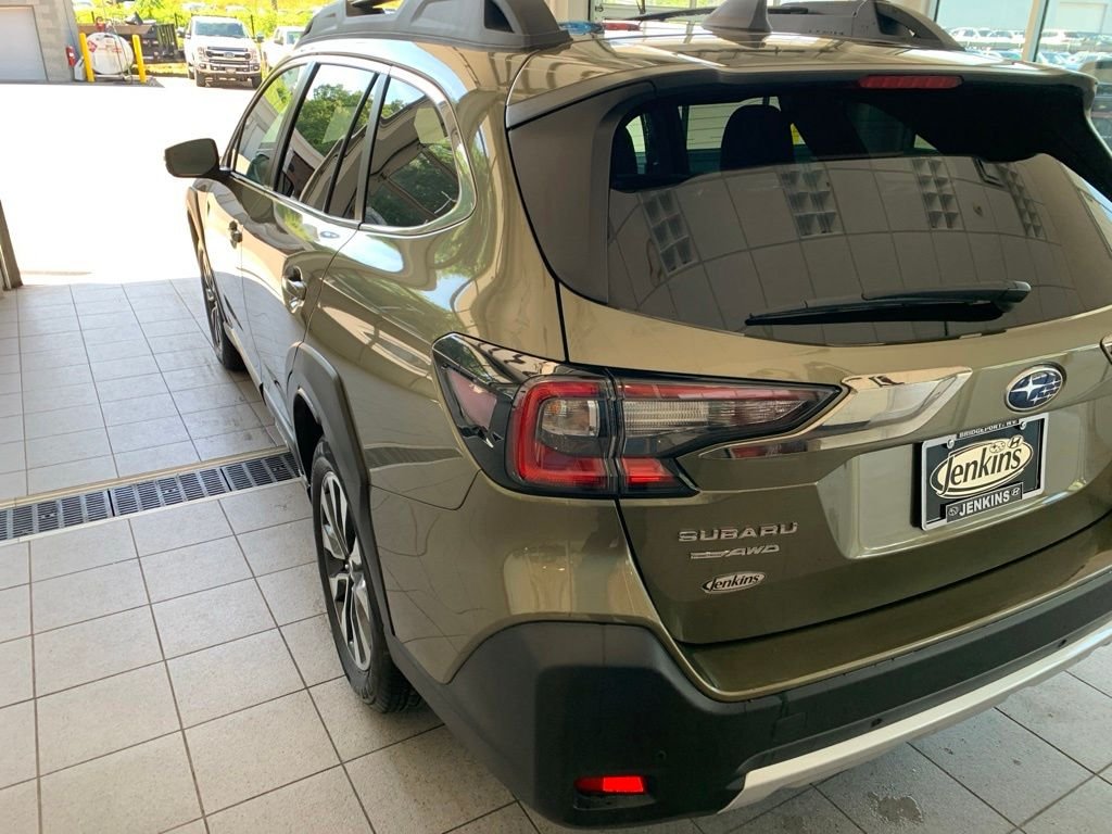 Used 2023 Brown Subaru Limited image 10
