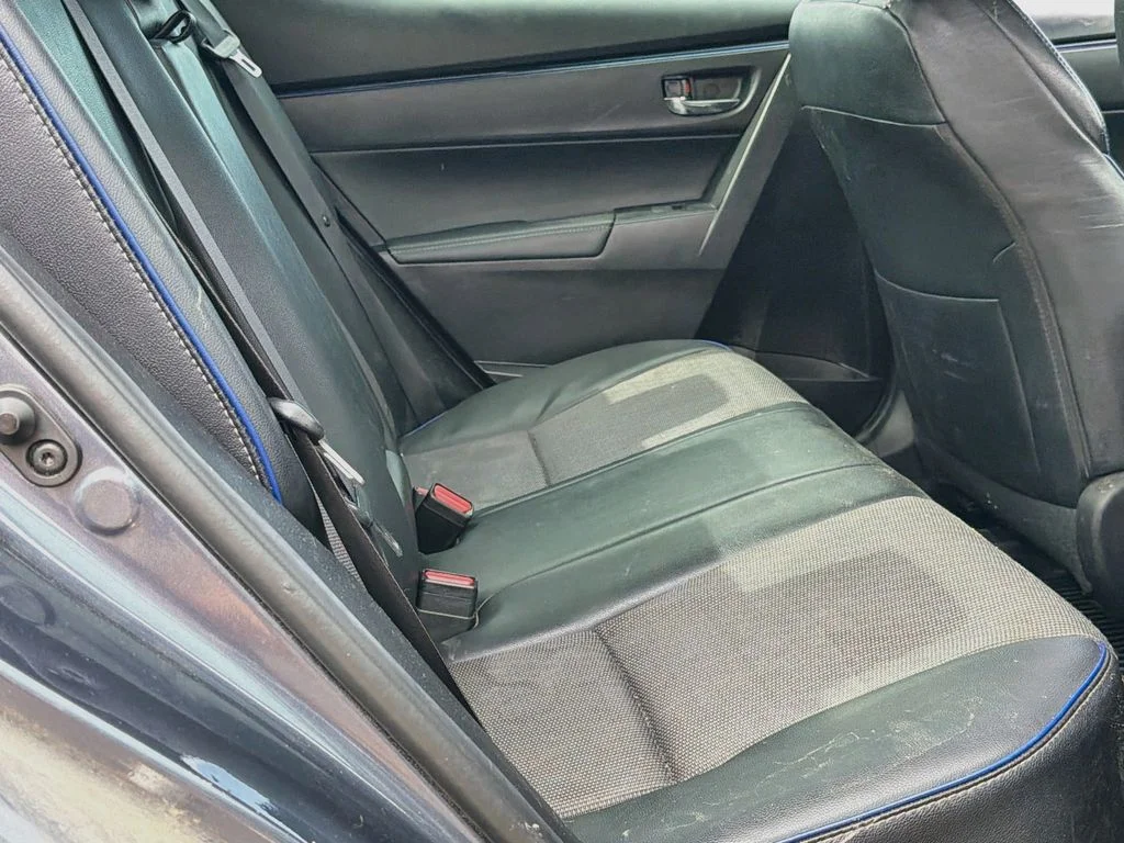 Used 2017 Slate Metallic Toyota L image 31