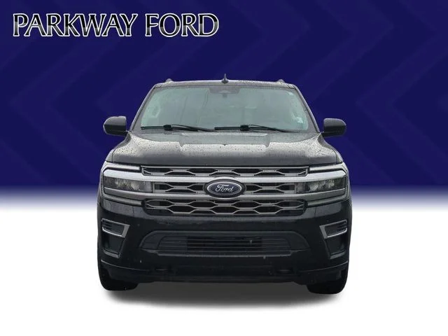Used 2022 Black Ford XLT image 8