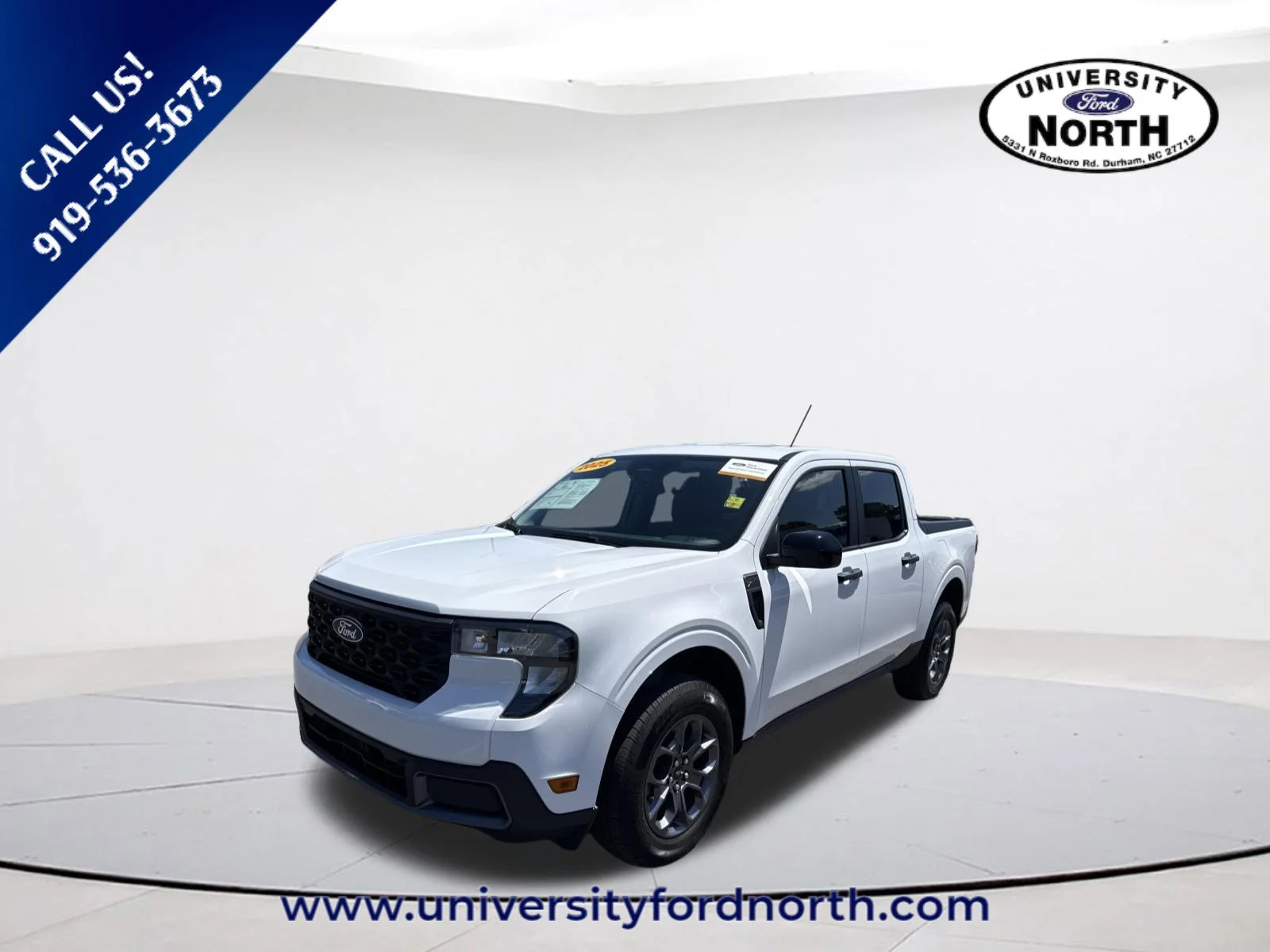 Used 2025 Oxford White Ford XLT image 3