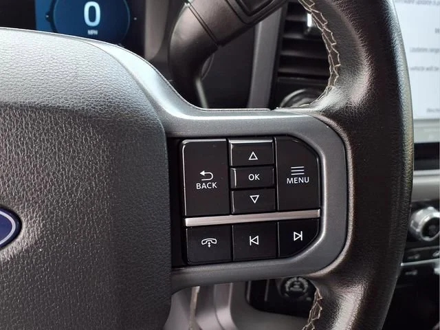 Used 2024  Ford Y image 10