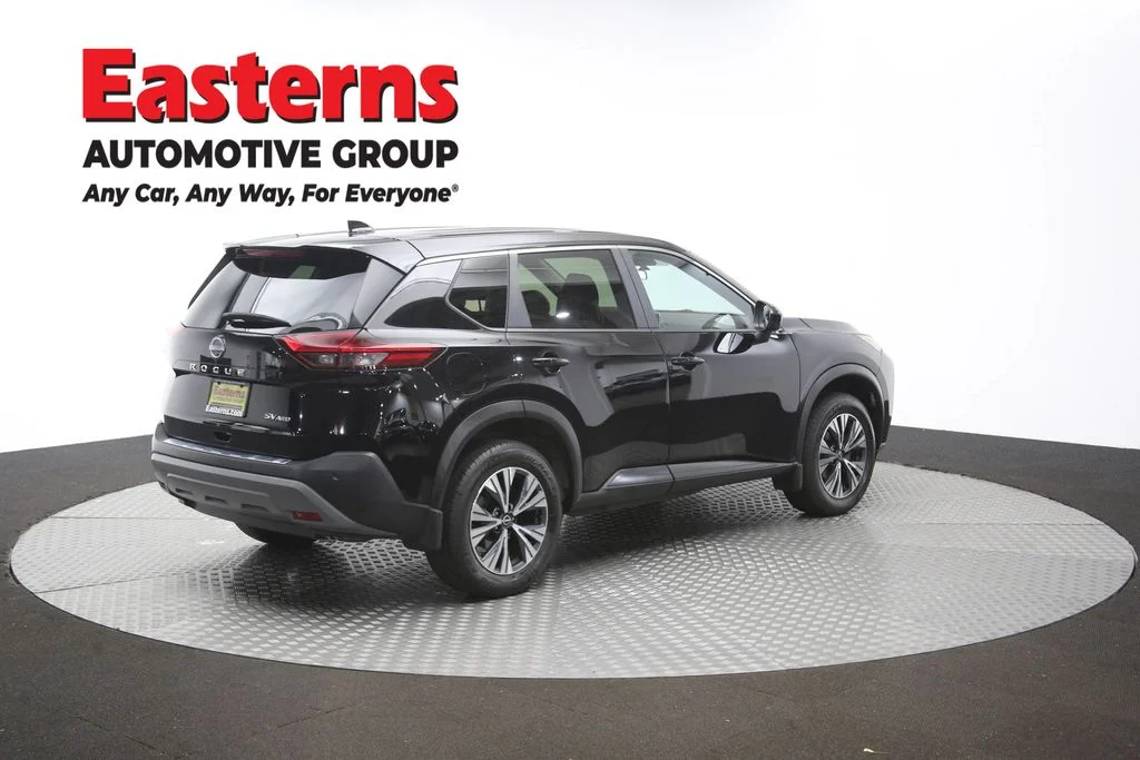 Used 2023 Black Nissan SV image 40