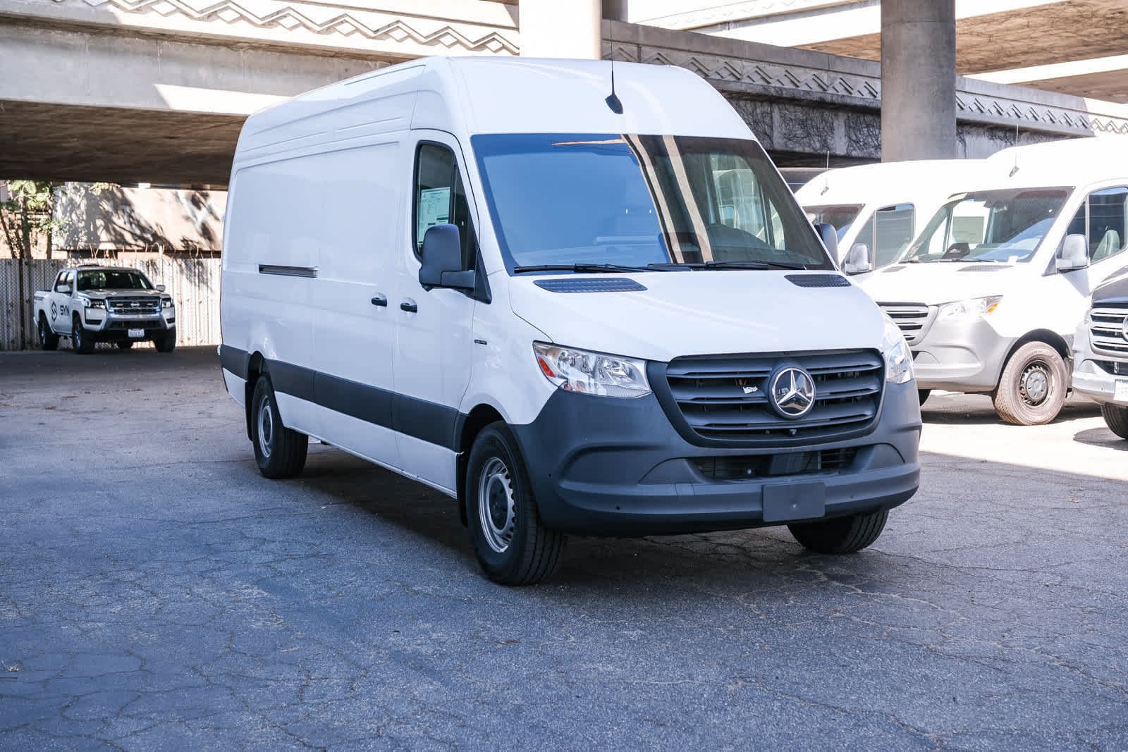 New 2025 Arctic White Mercedes-Benz Cargo 170 WB High Roof RWD Electric Motor image 3