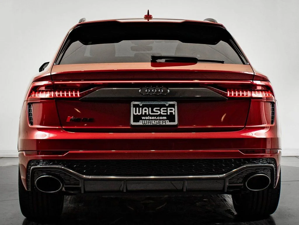 Used 2024 Matador Red Audi 4.0T image 7