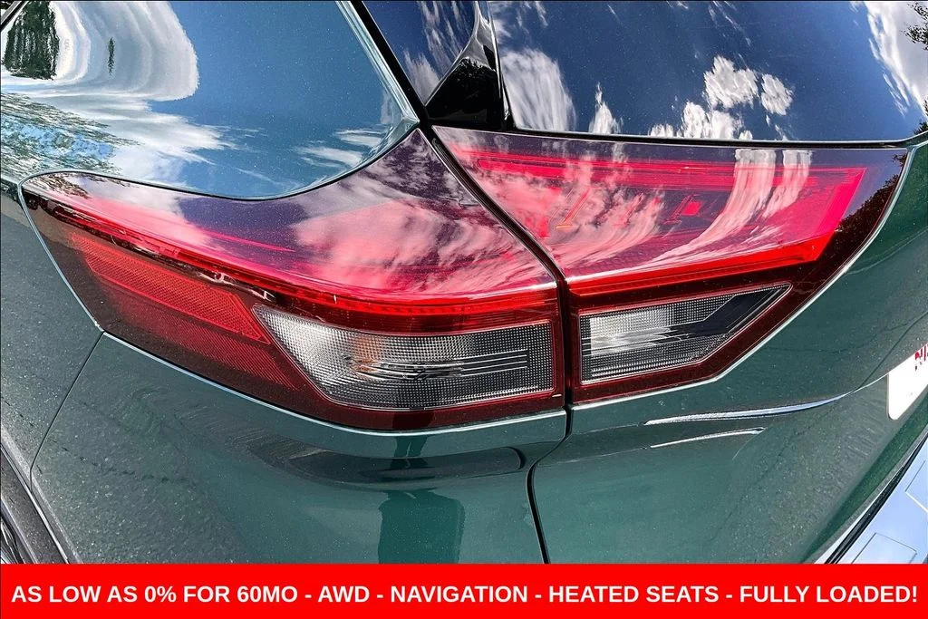 New 2026 Obsidian Green Pearl Nissan Platinum image 28