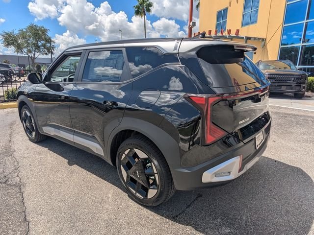 New 2027 Aurora Black Pearl Kia EX image 4