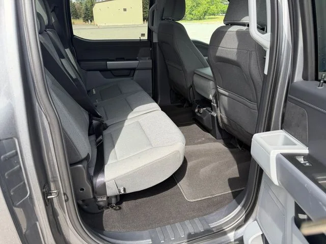 Used 2025  Ford XLT image 28