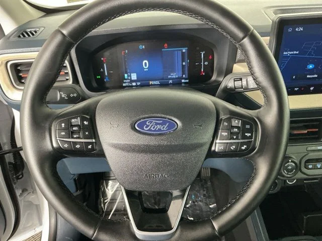 Used 2026 White Ford Lariat image 19