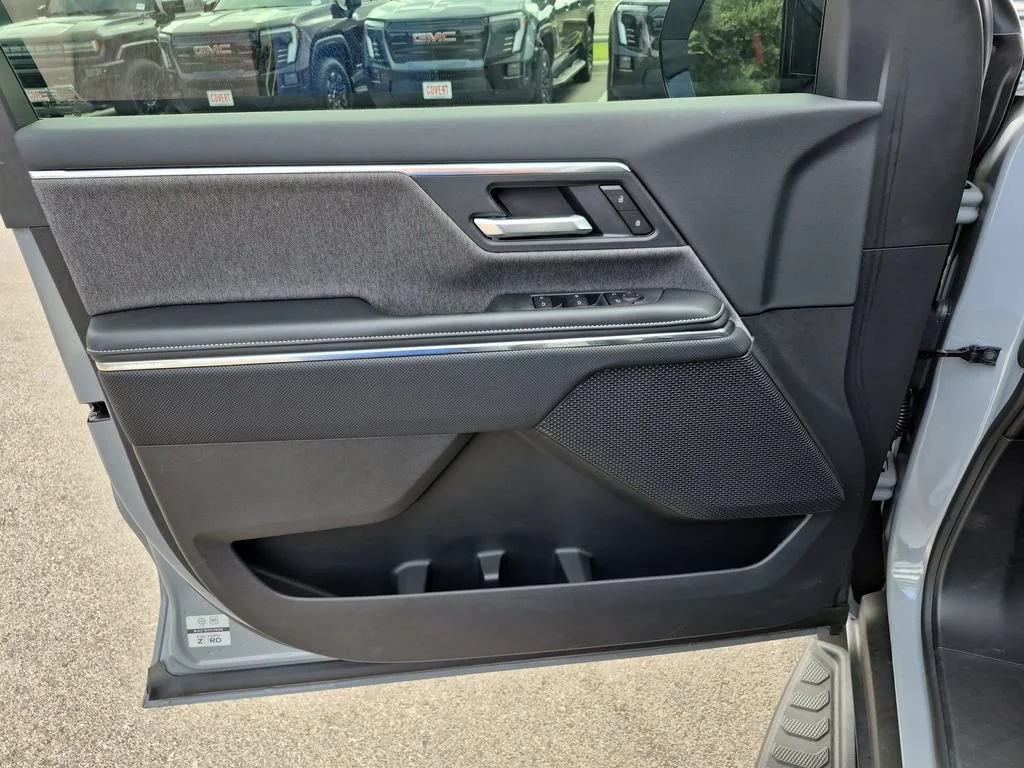 2026 GMC Sierra EV Elevation - Photo 20
