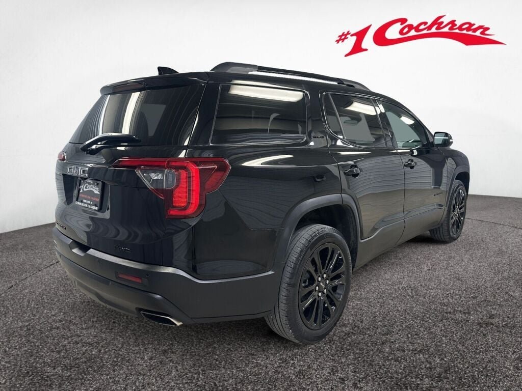 Used 2023 Ebony Twilight Metallic GMC SLE image 28