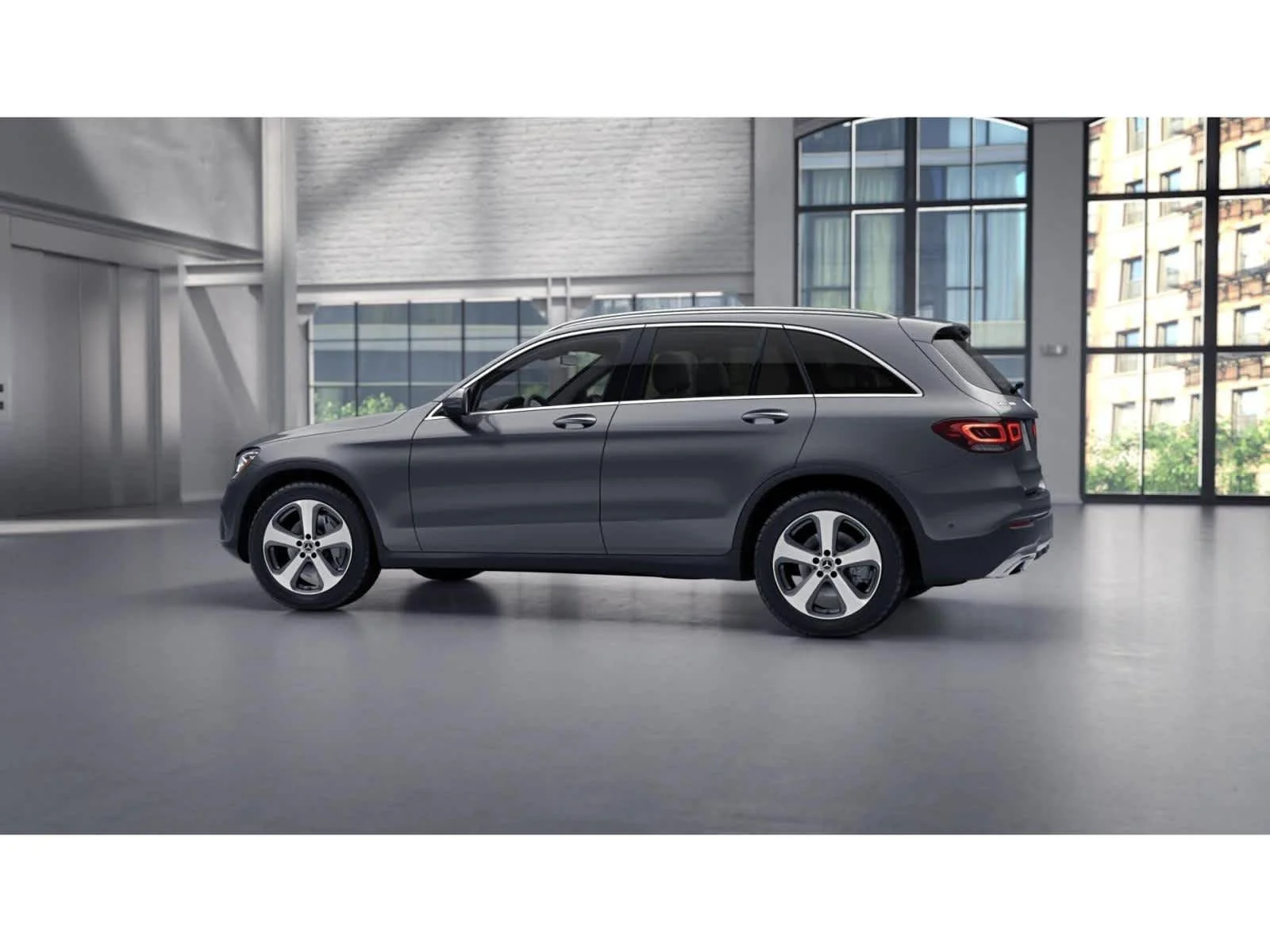 Used 2020 Selenite Grey Metallic Mercedes-Benz GLC 300 image 32