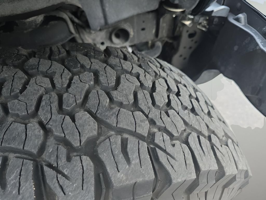 Used 2020 Black Clearcoat Jeep Rubicon image 33