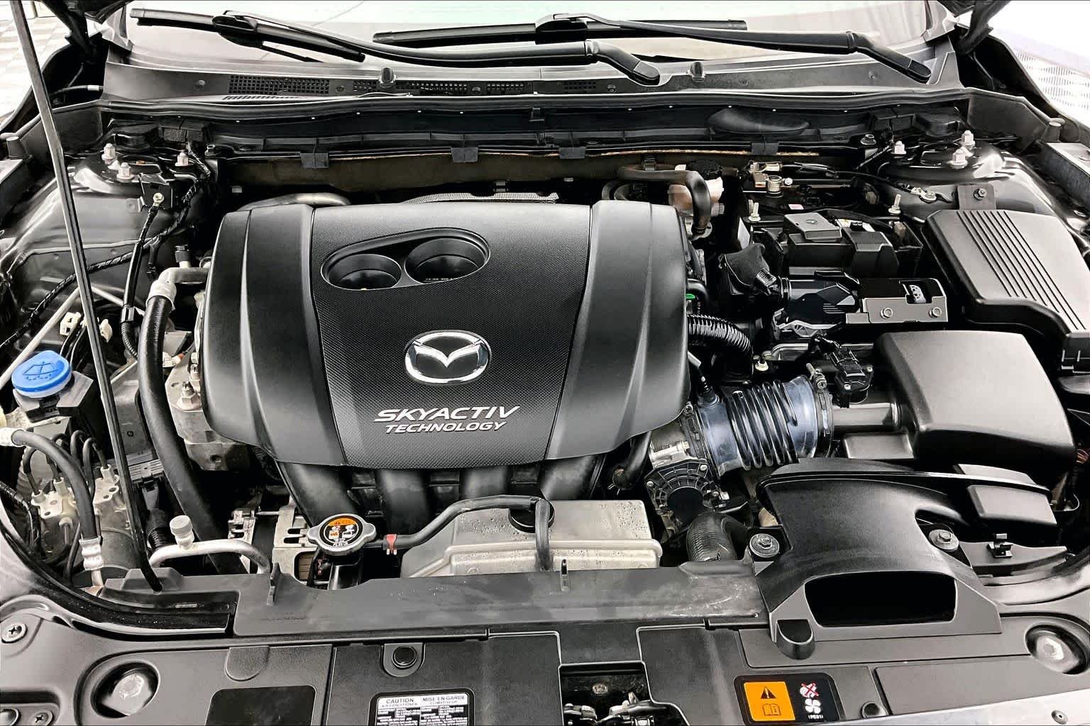 Used 2017 Machine Gray Metallic Mazda Grand Touring image 9