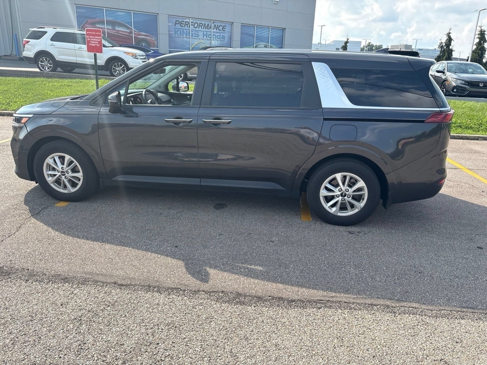 Used 2024 Panthera Metal Kia LX image 8
