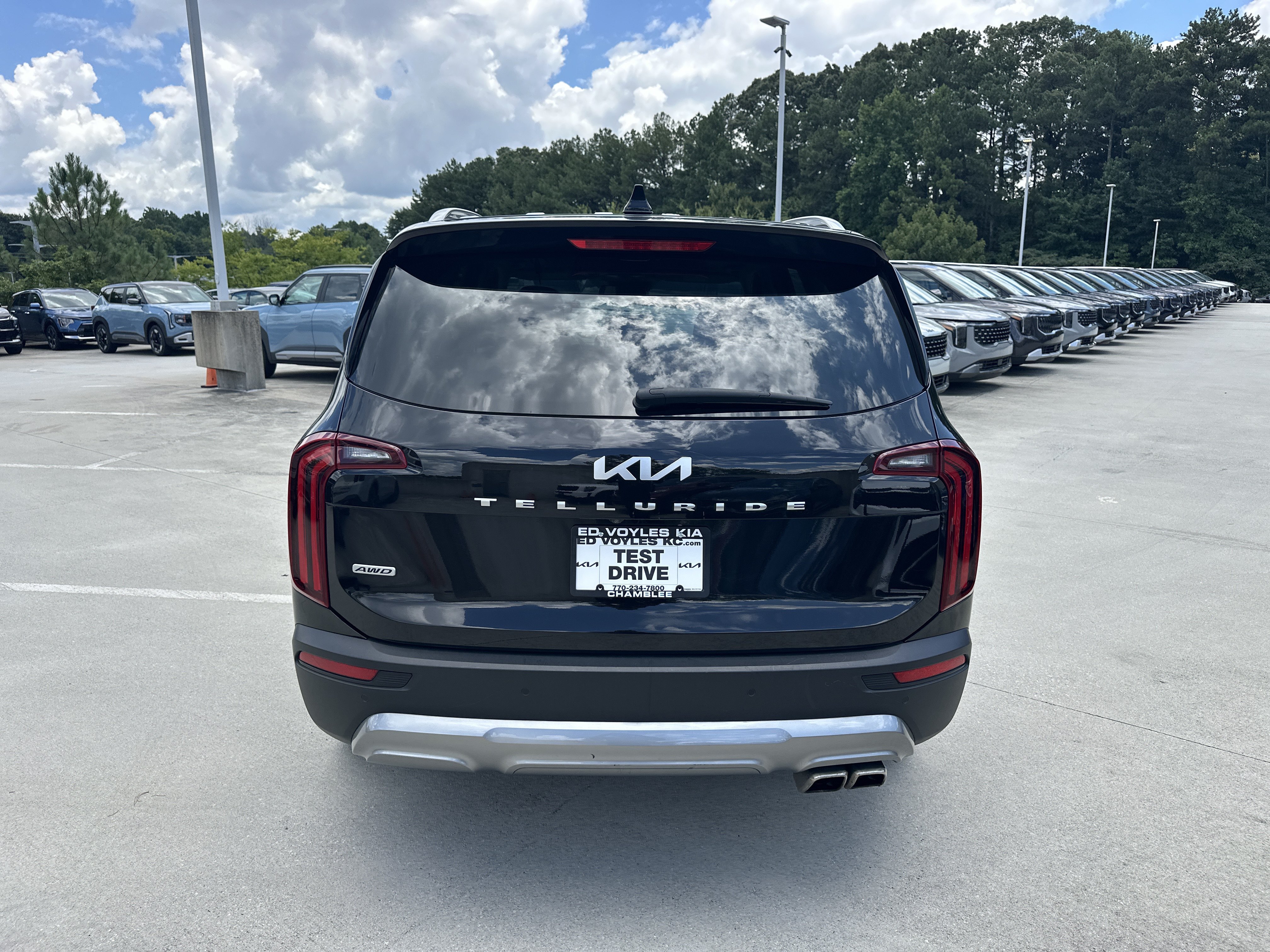 Certified Used 2022 Black Copper Kia EX image 7
