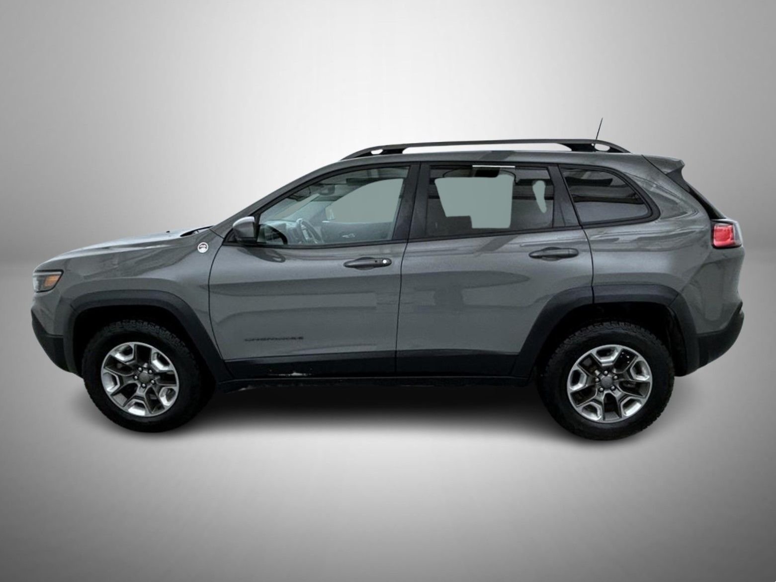 Used 2019 Gray Jeep Trailhawk image 8