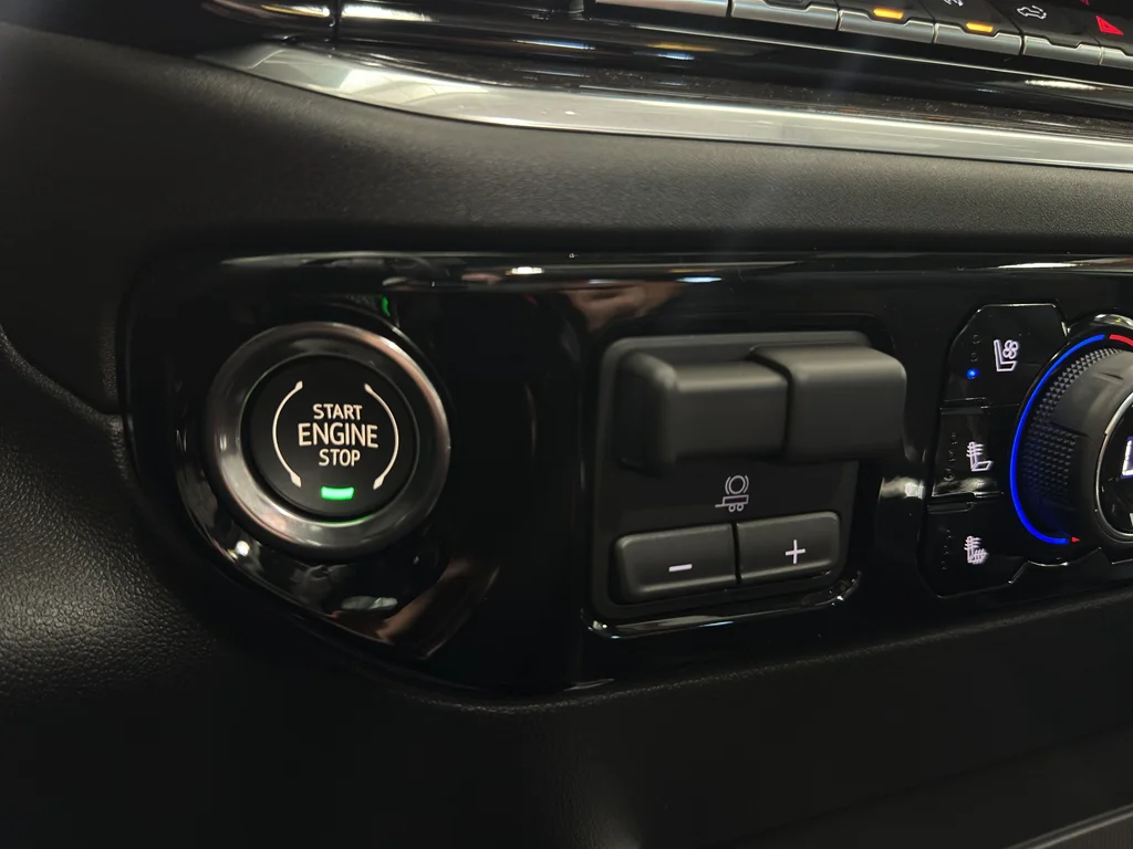 2026 Chevrolet Silverado 1500 LTZ - Photo 29