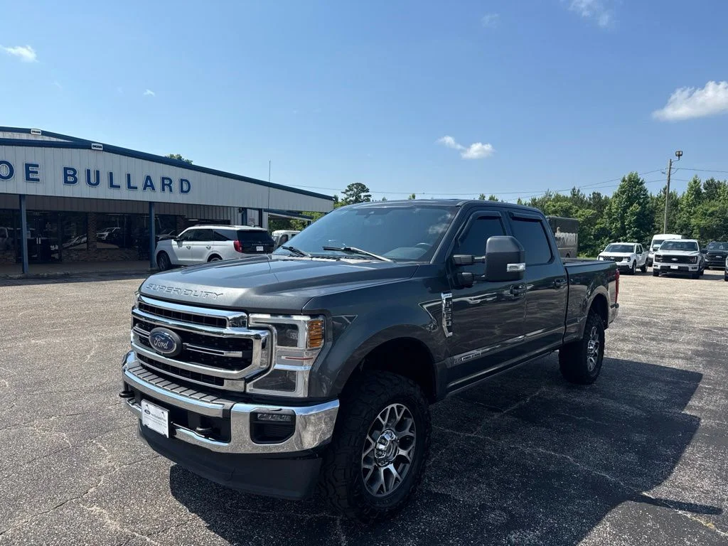 Used 2020 Gray Ford Lariat image 17