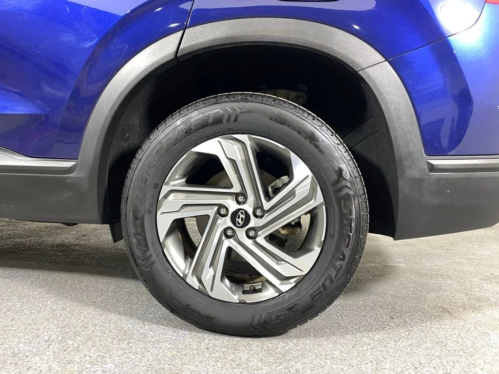 Used 2023 Blue Hyundai SEL image 10