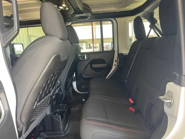 Used 2021 White Jeep Unlimited Rubicon image 16