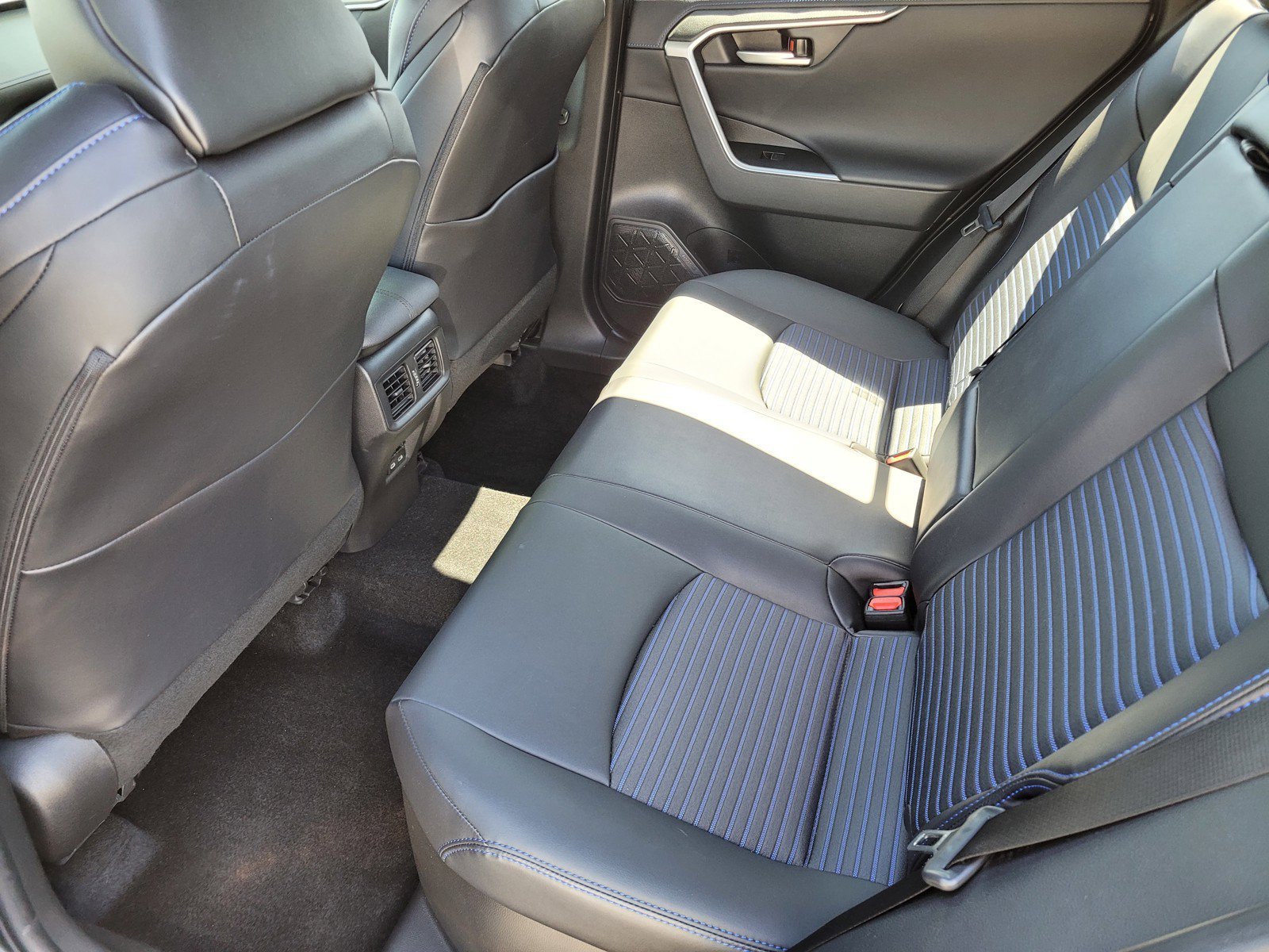 Used 2024 Silver Toyota Hybrid XSE image 12